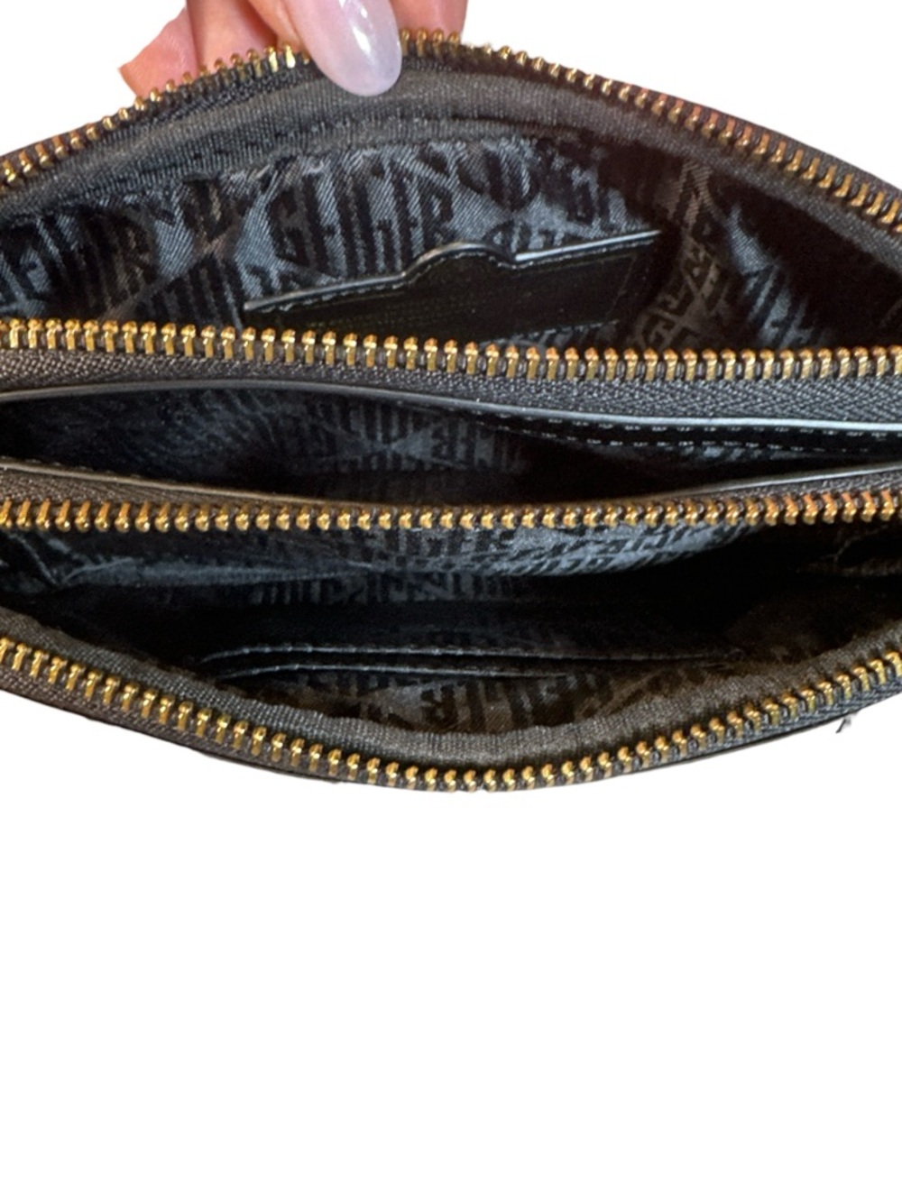 Kurt Geiger Union Jack Recycled Camera Crossbody/ Wristlet NWOT - Picture 9 of 13